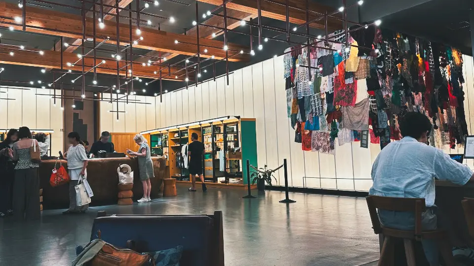 Relaxing on the sofas while watching the flow of people in Ace Hotel’s ‘public living room’