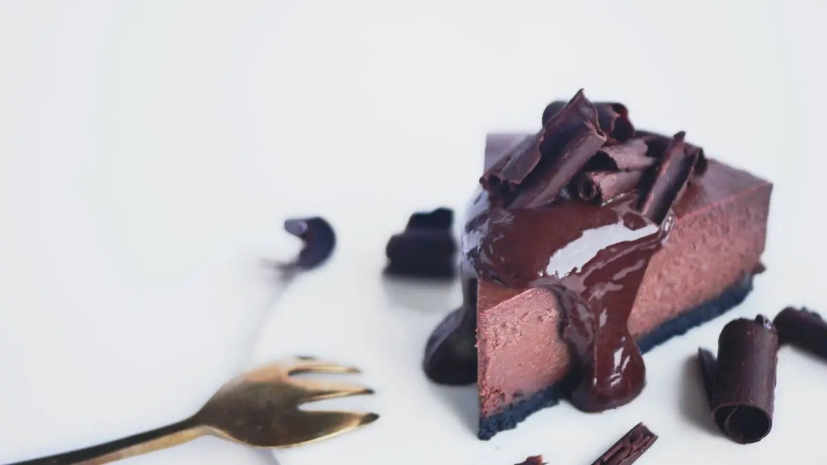 Triple Chocolate Cheesecake with Oreo Crust