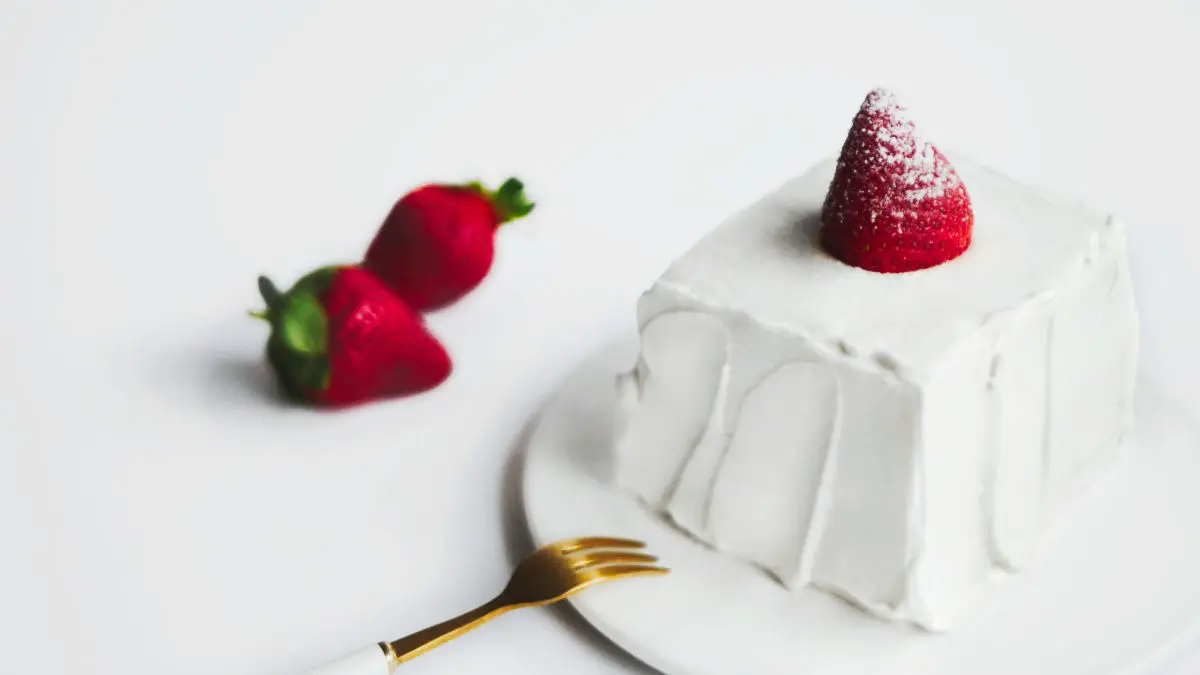 Japanese Strawberry Shortcake Recipe