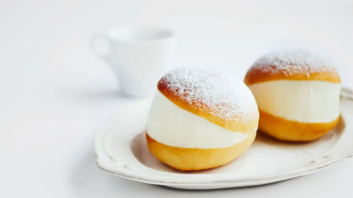 Classic Italian Maritozzi Cream Buns